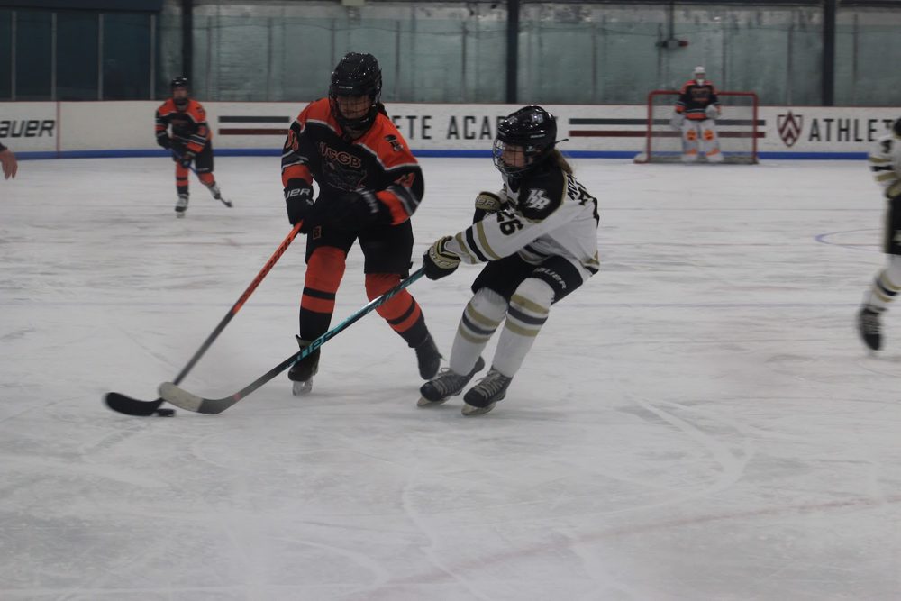 Stick battle near the HB zone.