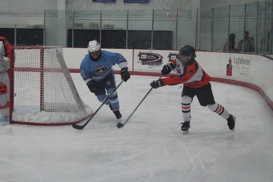 Superior Ice Breakers game photo